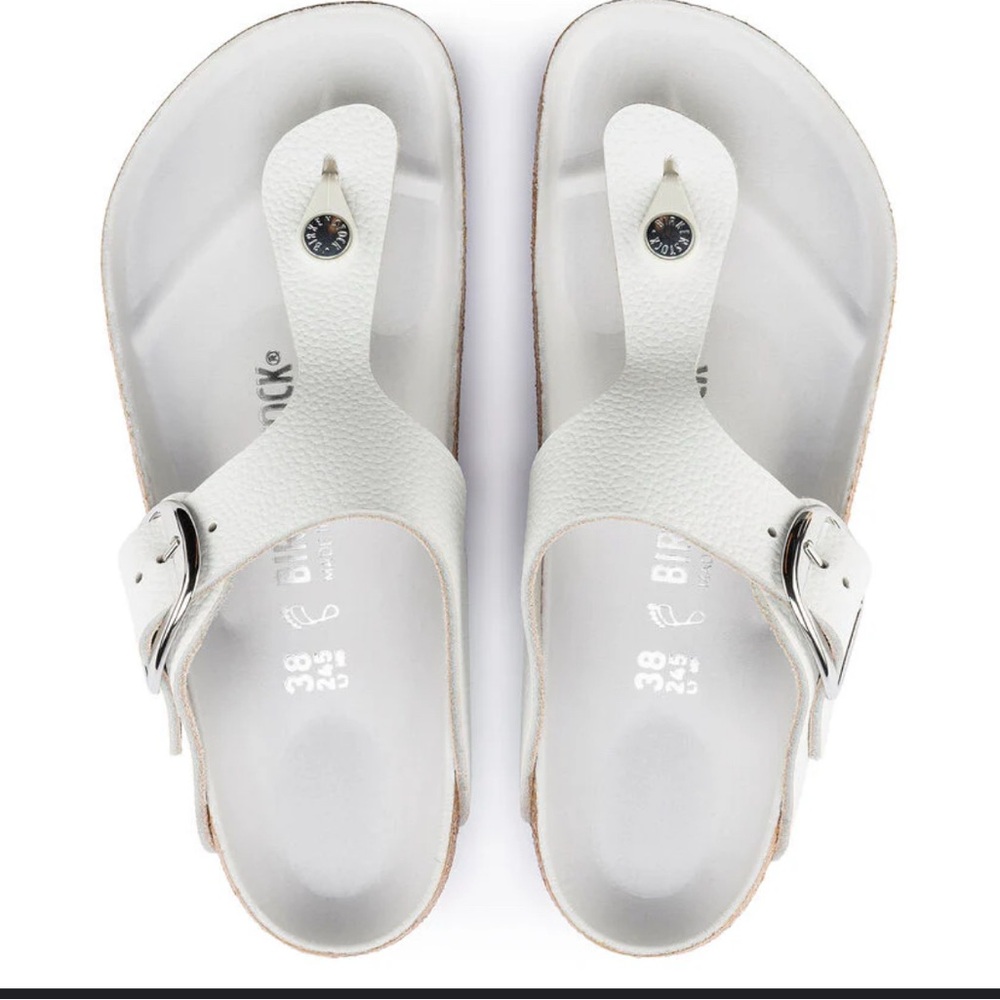 New in Box Gizeh Big Buckle White Birkenstock Women’s 38